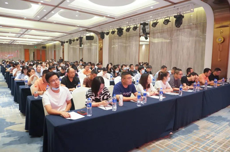 南鸿装饰9月全体设计师会议精彩概览