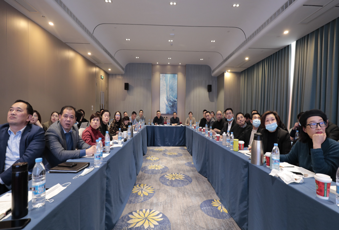 凝心聚力，奋勇前行丨南鸿装饰年度总结大会顺利召开